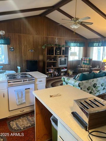 800 E Reindeer Drive, Munds Park, AZ 86017