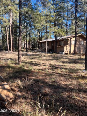 800 E Reindeer Drive, Munds Park, AZ 86017