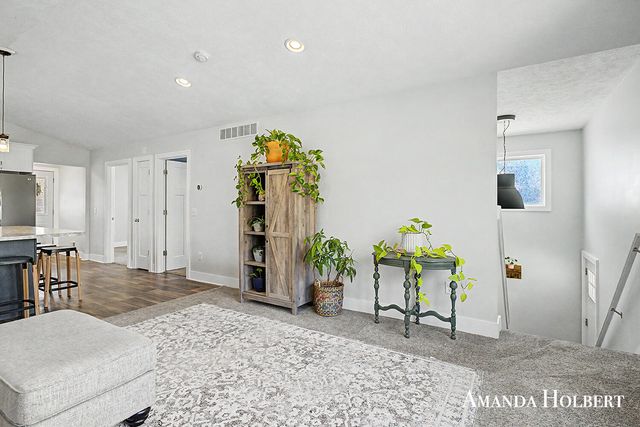 350 Spencer Street NE, Grand Rapids, MI 49505