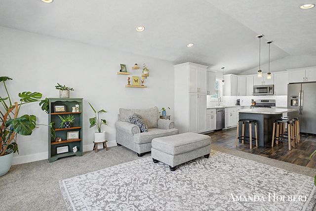 350 Spencer Street NE, Grand Rapids, MI 49505