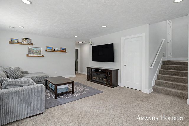 350 Spencer Street NE, Grand Rapids, MI 49505