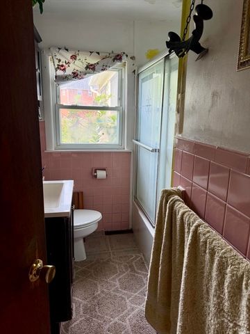 514 Sherman St, Canton, MA 02021