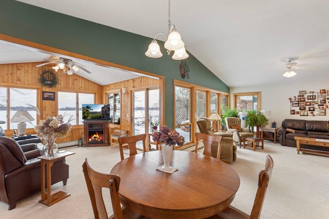 19439 E Tri Oak Circle NE, Wyoming, MN 55092