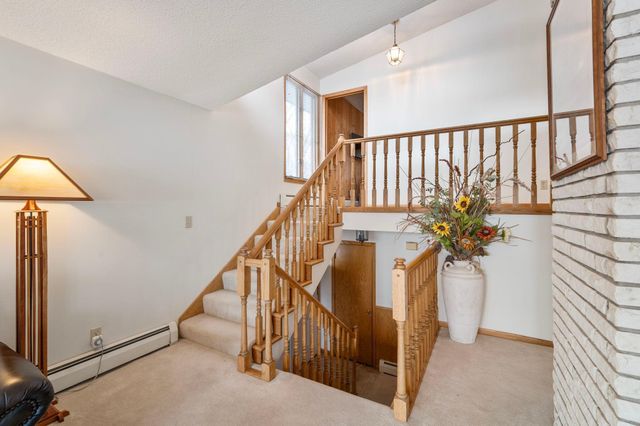 19439 E Tri Oak Circle NE, Wyoming, MN 55092