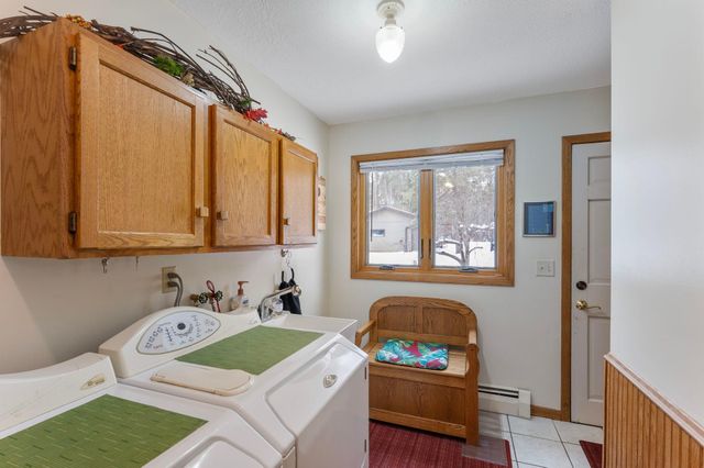 19439 E Tri Oak Circle NE, Wyoming, MN 55092