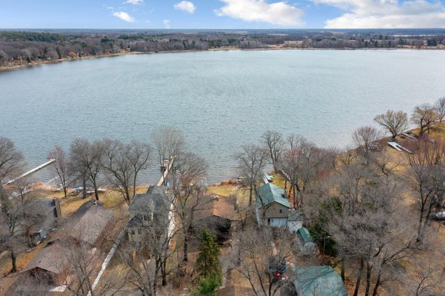 19439 E Tri Oak Circle NE, Wyoming, MN 55092