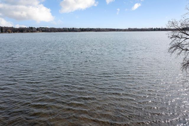 19439 E Tri Oak Circle NE, Wyoming, MN 55092