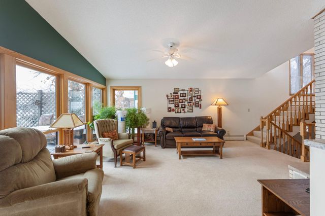 19439 E Tri Oak Circle NE, Wyoming, MN 55092