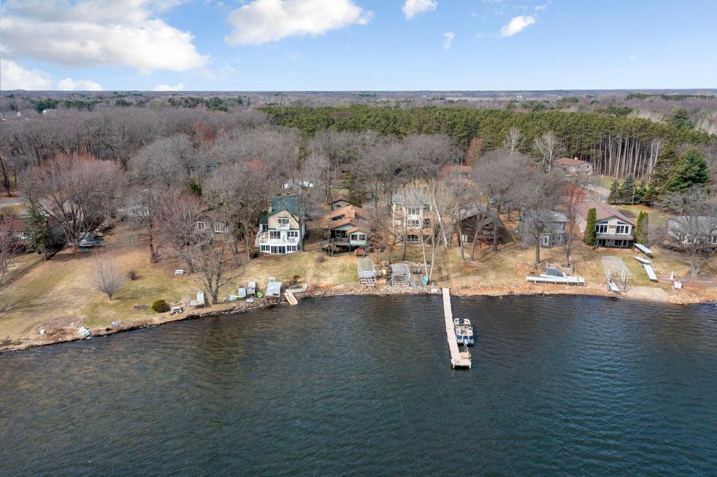 19439 E Tri Oak Circle NE, Wyoming, MN 55092