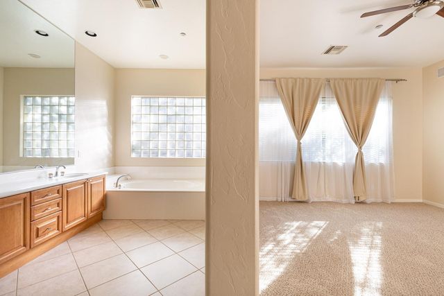 11183 E Beck Lane, Scottsdale, AZ 85255