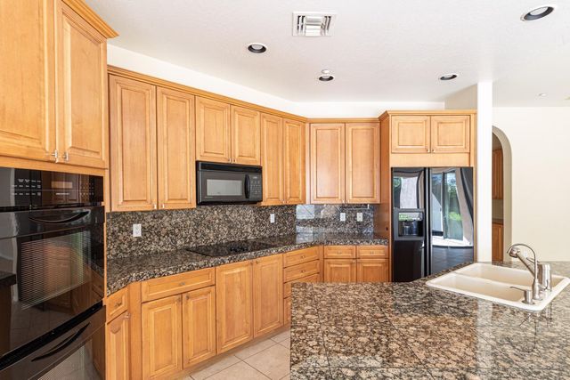 11183 E Beck Lane, Scottsdale, AZ 85255