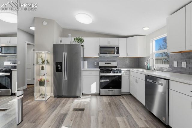 965 Mesa Valley Road, Colorado Springs, CO 80907