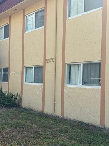 2970 NW 55th Avenue 2C, Lauderhill, FL 33313