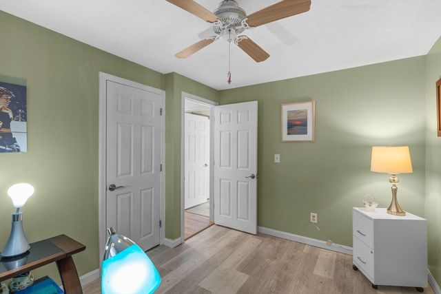 16 Bridgets Path, Barnstable, MA 02632