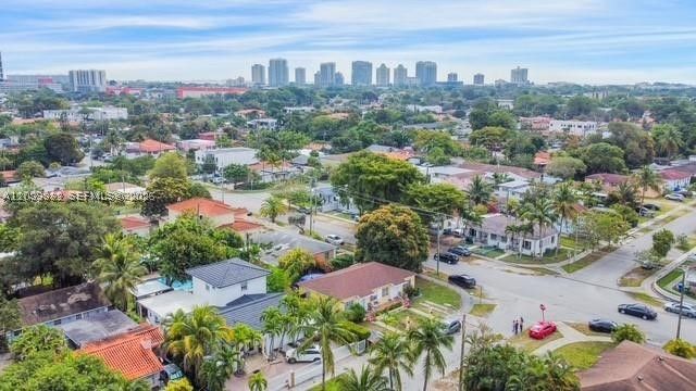 2655 SW 34th Ct, Miami, FL 33133
