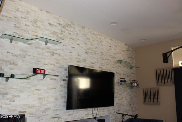 1433 W LONGHORN Drive, Chandler, AZ 85286