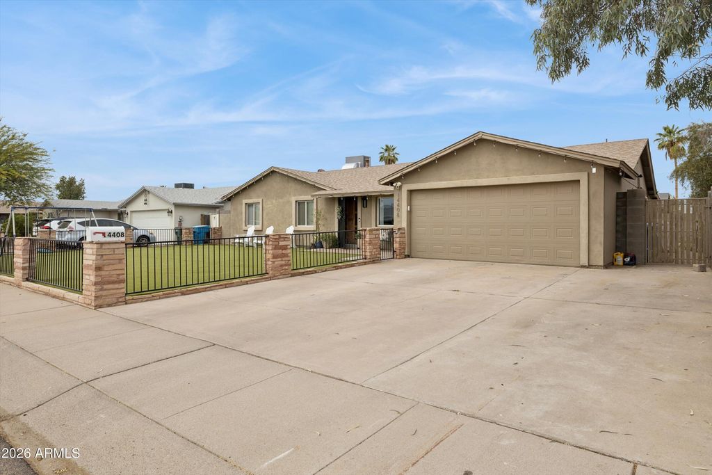 14408 N 36TH Place, Phoenix, AZ 85032 — photo 2
