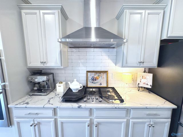 15 American Avenue SW, Huntsville, AL 35824