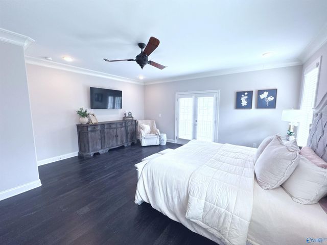 15 American Avenue SW, Huntsville, AL 35824