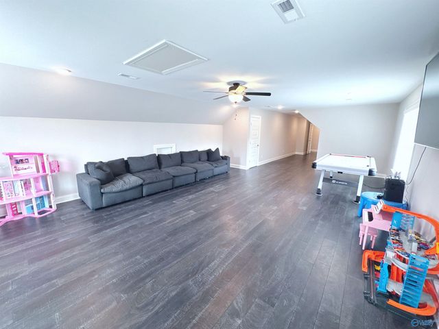 15 American Avenue SW, Huntsville, AL 35824