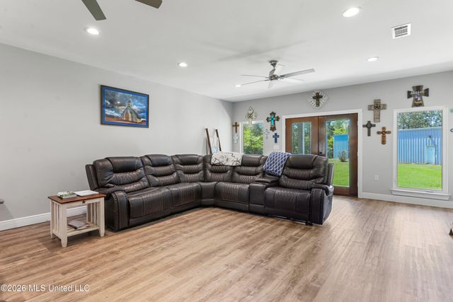 19649 Busby Road, Vancleave, MS 39565