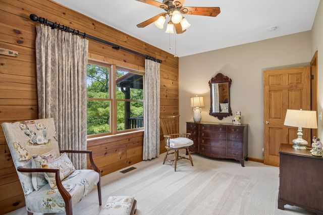 2668 Thompson Station Rd, E, Thompsons Station, TN 37179