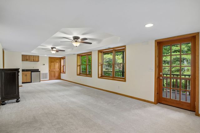2668 Thompson Station Rd, E, Thompsons Station, TN 37179