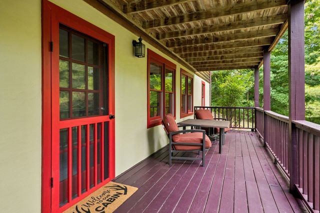 2668 Thompson Station Rd, E, Thompsons Station, TN 37179