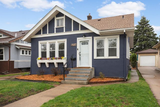 2734 Randolph Street NE, Minneapolis, MN 55418