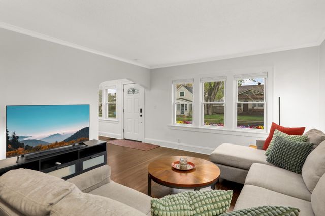 2734 Randolph Street NE, Minneapolis, MN 55418