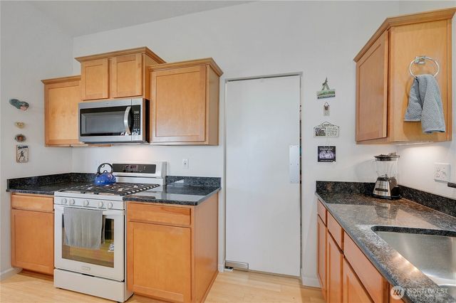 480 Pond Road, Port Townsend, WA 98368