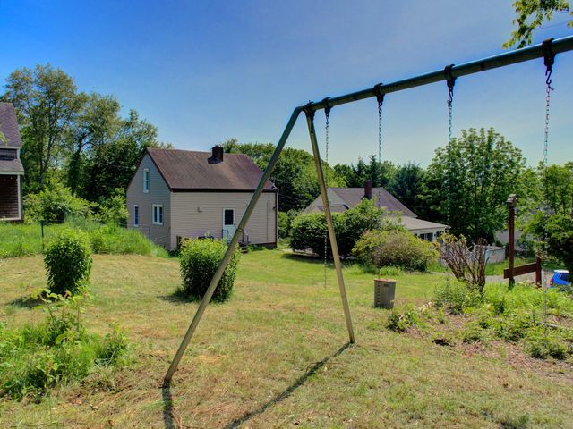 4 Burgeville Court, Groton, CT 06340