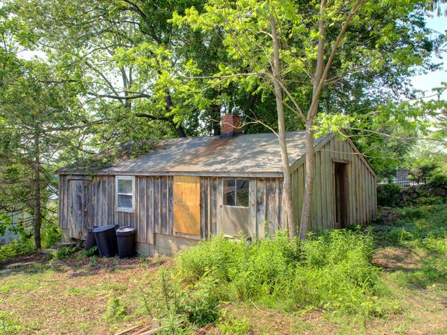 4 Burgeville Court, Groton, CT 06340