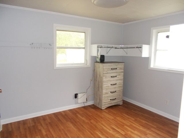 979 Highlander Rd, Camden, TN 38320