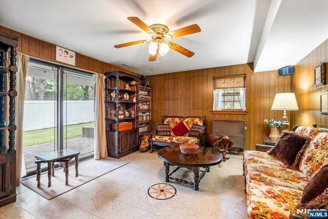 301 Raymond Street, Hillsdale, NJ 07642