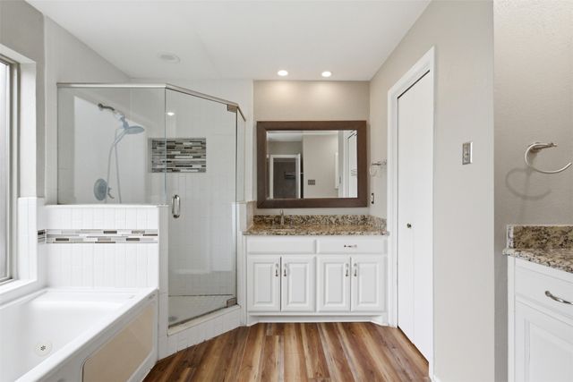 1917 Pleasant Valley Drive, Plano, TX 75023
