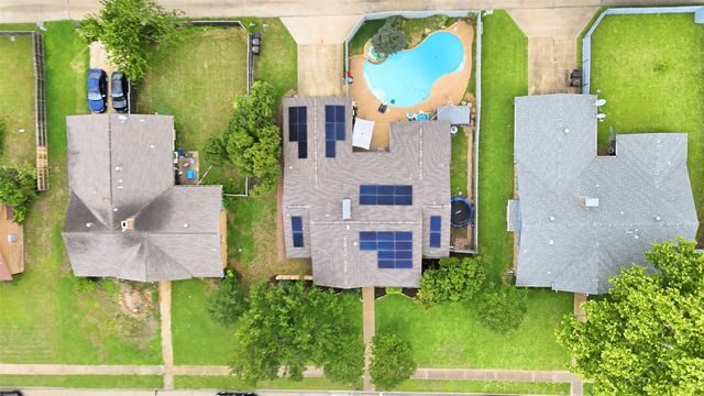 1917 Pleasant Valley Drive, Plano, TX 75023