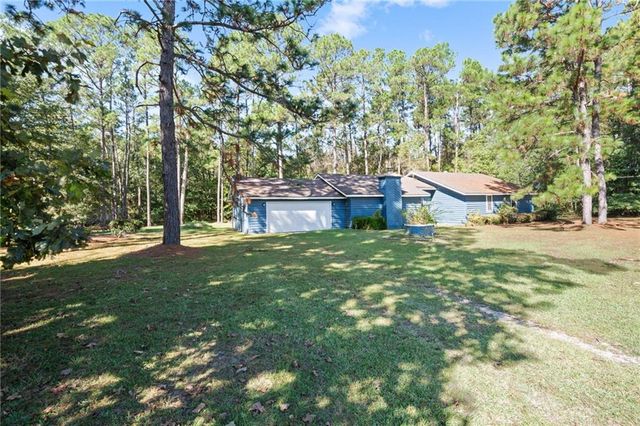 11045 Hurst Drive, Axis, AL 36505