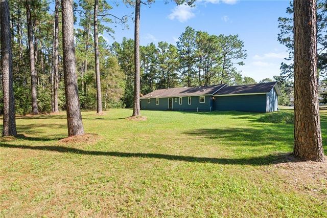 11045 Hurst Drive, Axis, AL 36505