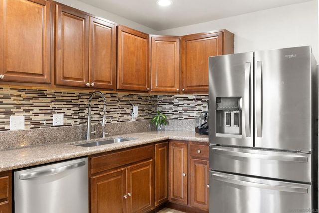 1244 E Madison Ave C, El Cajon, CA 92021