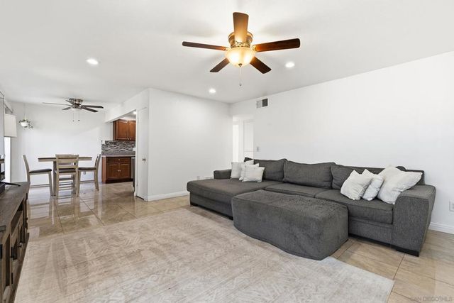 1244 E Madison Ave C, El Cajon, CA 92021