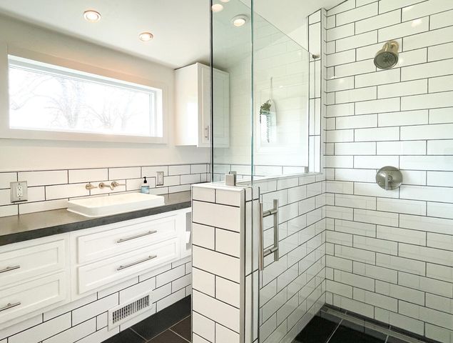 272 Boiling Springs Drive, Lexington, KY 40511