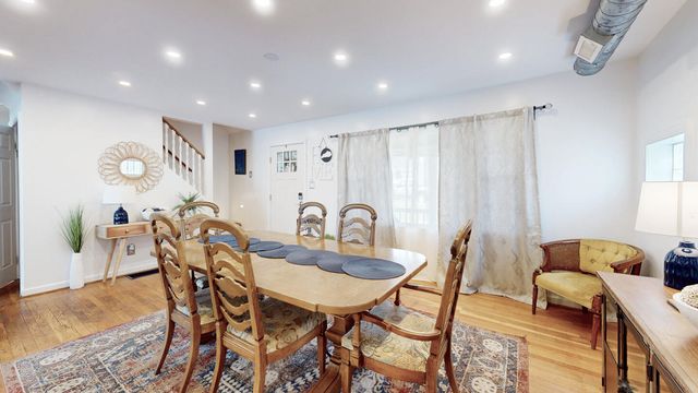 272 Boiling Springs Drive, Lexington, KY 40511