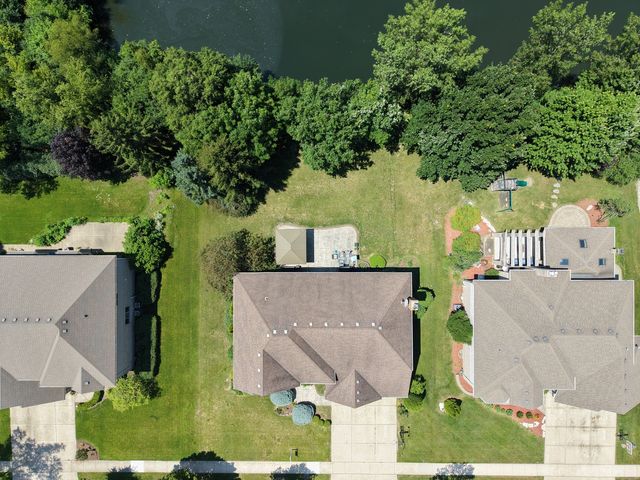 336 Tuttle Drive, Bloomingdale, IL 60108