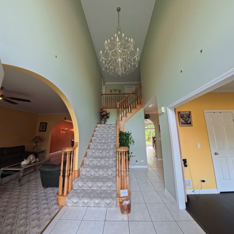 336 Tuttle Drive, Bloomingdale, IL 60108