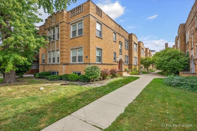 4211 N Keystone Avenue 2E, Chicago, IL 60641