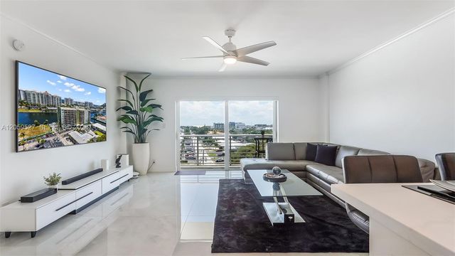 2900 NE 30th St F7, Fort Lauderdale, FL 33306