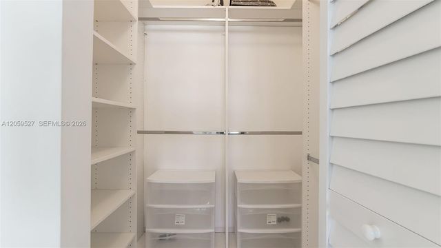 2900 NE 30th St F7, Fort Lauderdale, FL 33306