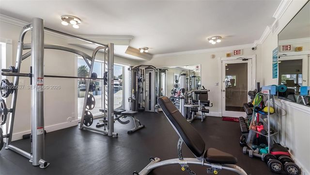 2900 NE 30th St F7, Fort Lauderdale, FL 33306