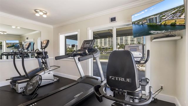 2900 NE 30th St F7, Fort Lauderdale, FL 33306